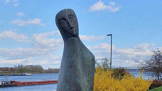 Land und Leute: Emy Roeder