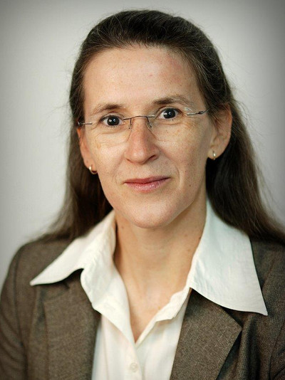 Porträtbild Dr. Sabine Arend